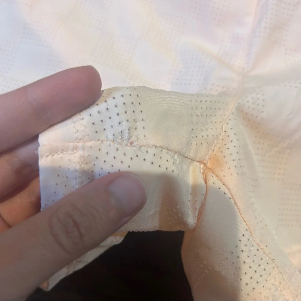 [Nike] Pale Pink Athletic Shorts